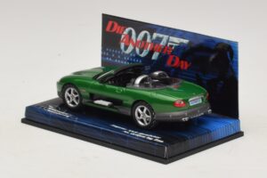 Jaguar XKR X100 Roadster Die Another Day Minichamps 1:43 045149 Metaal — afbeelding 3 van 5
