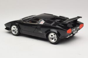 Lamborghini Countach 5000 Quattrovalvole Zwart Bburago 1:18 3337 Metaal — afbeelding 7 van 8