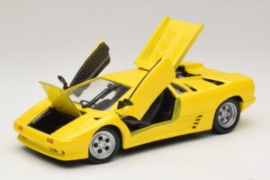 Lamborghini Diablo Geel Maisto 1:18 32803 Metaal — afbeelding 2 van 8