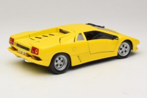 Lamborghini Diablo Geel Maisto 1:18 32803 Metaal — afbeelding 3 van 8