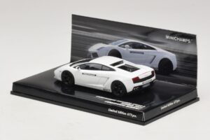 Lamborghini Gallardo LP560-4 Academy Wit Minichamps 1:43 436103801 Metaal — afbeelding 3 van 5