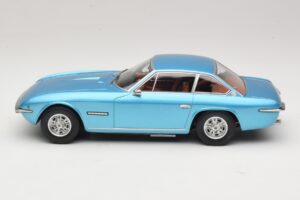 Lamborghini Islero S Lichtblauw Metallic KK-Scale 1:18 KKDC181581 Metaal — afbeelding 3 van 6