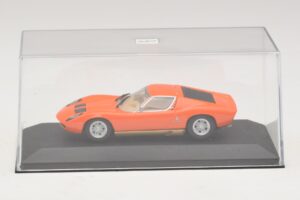 Lamborghini Miura P400 Oranje Minichamps 1:43 430103002 Metaal — afbeelding 4 van 5