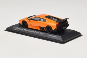 Lamborghini Murcielago LP670-4 SV Oranje Metallic Minichamps 1:43 400103942 Metaal — afbeelding 3 van 5