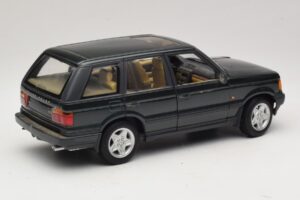 Land Rover Range Rover P38A 4.6 HSE Groen Metallic AUTOart 1:18 70010 Metaal — afbeelding 3 van 8