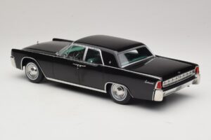 Lincoln Continental Zwart KK-Scale 1:18 KKDC181483 Metaal — afbeelding 5 van 6