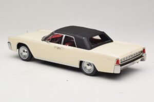 Lincoln Continental Convertible Wit John F. Kennedy KK-Scale 1:18 KKDC181523 Metaal — afbeelding 6 van 7