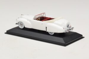 Lincoln Continental Cabriolet Wit Minichamps 1:43 400082501 Metaal — afbeelding 3 van 5