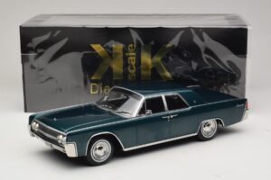 Lincoln Continental Donkergroen Metallic Matrix Reloaded & Revolutions KK-Scale 1:18 KKDC181481 Metaal — afbeelding 6 van 6