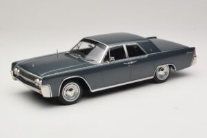 Lincoln Continental Grijs Metallic Marnie KK-Scale 1:18 KKDC181482 Metaal