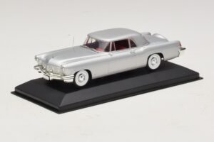 Lincoln Continental Mark II Zilver Minichamps 1:43 400082301 Metaal — afbeelding 2 van 4