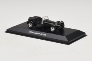 Lotus Super Seven Zwart Maxichamps 1:43 940113631 Metaal — afbeelding 3 van 5