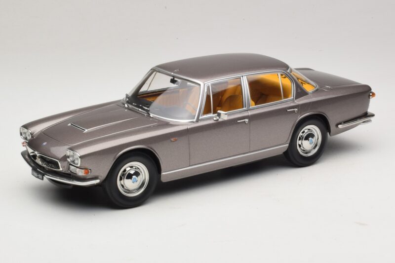 Maserati Quattroporte I Grijs Metallic KK-Scale 1:18 KKDC181511 Metaal