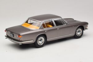 Maserati Quattroporte I Grijs Metallic KK-Scale 1:18 KKDC181511 Metaal — afbeelding 2 van 6