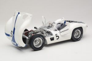 Maserati Tipo 61 #5 Camoradi S. Moss / D. Gurney 1000km Nurburgring Winner 1960 Minichamps 1:12 120601205 Metaal — afbeelding 2 van 8