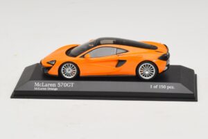 McLaren 570GT Oranje Minichamps 1:43 537154521 Metaal