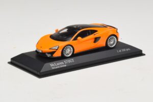 McLaren 570GT Oranje Minichamps 1:43 537154521 Metaal — afbeelding 2 van 5