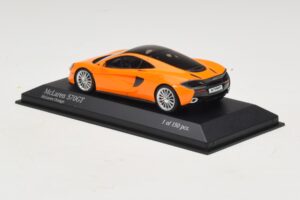 McLaren 570GT Oranje Minichamps 1:43 537154521 Metaal — afbeelding 3 van 5