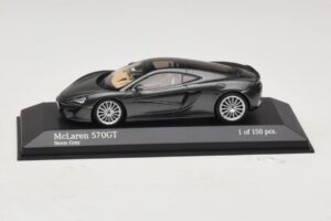 McLaren 570GT Storm Grey Minichamps 1:43 537154520 Metaal