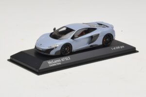 McLaren 675LT Ceramic Grey Minichamps 1:43 537154420 Metaal — afbeelding 2 van 5