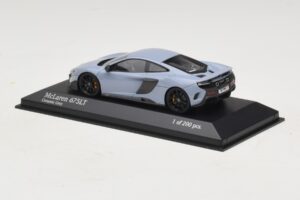 McLaren 675LT Ceramic Grey Minichamps 1:43 537154420 Metaal — afbeelding 3 van 5