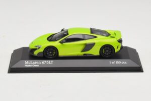 McLaren 675LT Napier Green Minichamps 1:43 537154422 Metaal