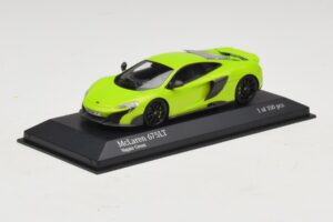 McLaren 675LT Napier Green Minichamps 1:43 537154422 Metaal — afbeelding 2 van 5
