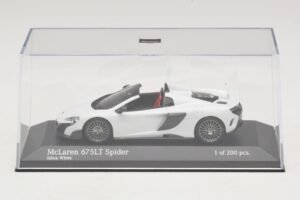 McLaren 675LT Spider Silica White Minichamps 1:43 537154432 Metaal — afbeelding 4 van 5