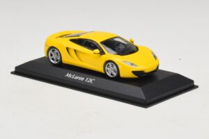 McLaren MP4-12C Geel Maxichamps 1:43 940133020 Metaal — afbeelding 3 van 5