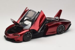 McLaren Speedtail Volcano Red AUTOart 1:18 76087 Composiet — afbeelding 2 van 8