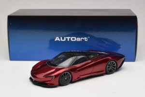 McLaren Speedtail Volcano Red AUTOart 1:18 76087 Composiet — afbeelding 8 van 8