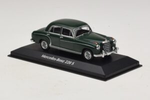 Mercedes 220 S W180 Donkergroen Maxichamps 1:43 940033001 Metaal — afbeelding 3 van 5