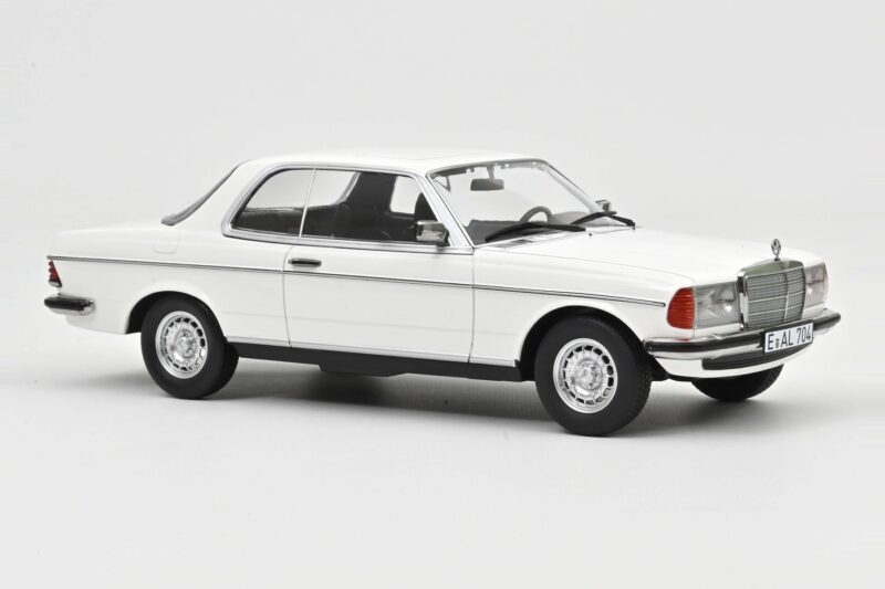 Mercedes 280 CE C123 Classic White Norev 1:18 Mercedes 280 CE C123 Classic White Norev 1:18 183986 Metaal