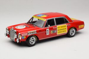 Mercedes 300 SEL 6.8 #1 H. Heyer / Betzler 24 Hours of Nurburgring 1972 Minichamps 1:18 155723401 Metaal
