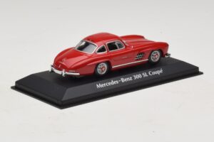 Mercedes 300 SL W198 Rood Maxichamps 1:43 940039001 Metaal — afbeelding 2 van 5