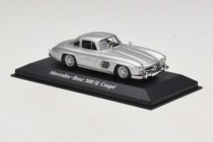 Mercedes 300 SL W198 Zilver Maxichamps 1:43 940039000 Metaal — afbeelding 3 van 5