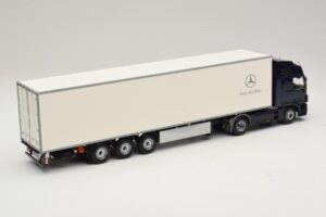 Mercedes Actros 1044 Blauw Minichamps 1:43 B66000604 Metaal — afbeelding 2 van 7