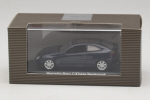 Mercedes C-Class Sportscoupe CL203 Blue Metallic Bundespressball Minichamps 1:43 MB010 Metaal — afbeelding 5 van 5