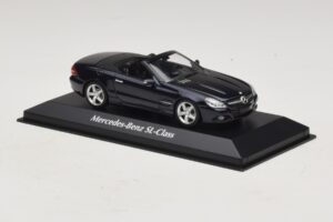 Mercedes SL R230 Blauw Metallic Maxichamps 1:43 940037531 Metaal — afbeelding 3 van 5