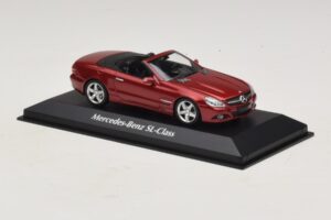 Mercedes SL R230 Rood Metallic Maxichamps 1:43 940037530 Metaal — afbeelding 3 van 5