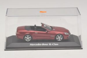 Mercedes SL R230 Rood Metallic Maxichamps 1:43 940037530 Metaal — afbeelding 4 van 5