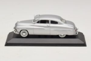 Mercury Monterey Zilver Minichamps 1:43 400082404 Metaal