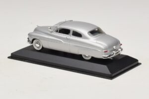 Mercury Monterey Zilver Minichamps 1:43 400082404 Metaal — afbeelding 3 van 5