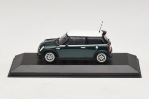 Mini Cooper One R50 Aero Green Met Wit Dak Minichamps 1:43 MINI011 Metaal