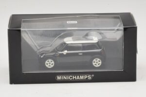 Mini Cooper S R53 Zwart Met Panoramadak Minichamps 1:43 MINI022 Metaal — afbeelding 4 van 4
