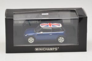 Mini Cooper S R53 Blauw Met Britse Vlag Minichamps 1:43 MINI026 Metaal — afbeelding 4 van 4