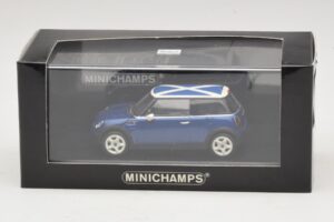 Mini Cooper S R53 Blauw Met Schotse Vlag Minichamps 1:43 MINI016 Metaal — afbeelding 5 van 5
