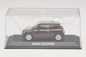 Mini Cooper S R53 Donkerrood Met Zwart Dak Minichamps 1:43 MINI028 Metaal — afbeelding 4 van 5