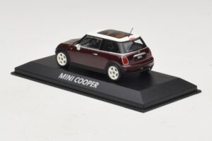 Mini Cooper S R53 Donkerrood Met Panoramadak Minichamps 1:43 MINI019 Metaal — afbeelding 3 van 4