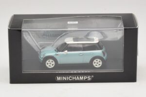 Mini Cooper S R53 Lichtblauw Metallic Met Panoramadak Minichamps 1:43 MINI018 Metaal — afbeelding 4 van 4